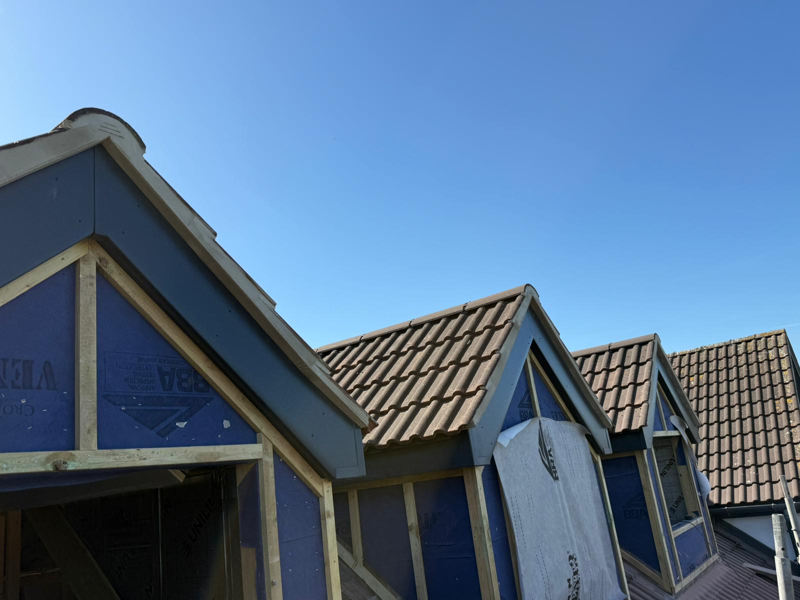 Roofing services in Nottingham and Lincolnshire – completed roof project by EMC Building and Roofing Services